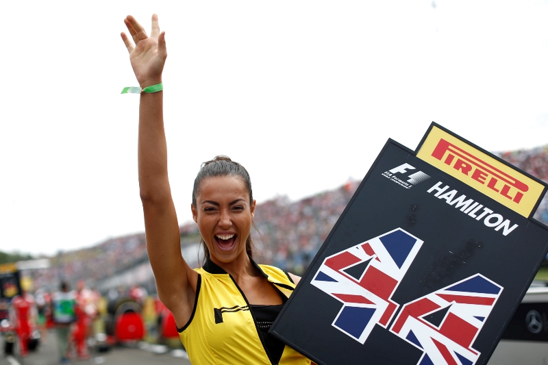 Nahradí populární "grid girls" muži? Nahradí populární "grid girls" muži?