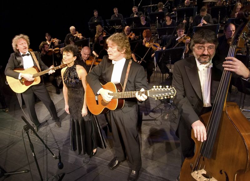 Jako každoročně festival zahájí festival kapela Nezmaři.