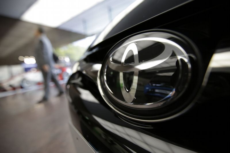 Toyota preventivně svolává vozy kvůli nebezpečným airbagům.