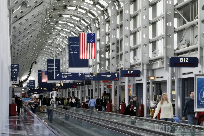 USA zpřísňují pravidla pro bezvízový styk. USA zpřísňují pravidla pro bezvízový styk.