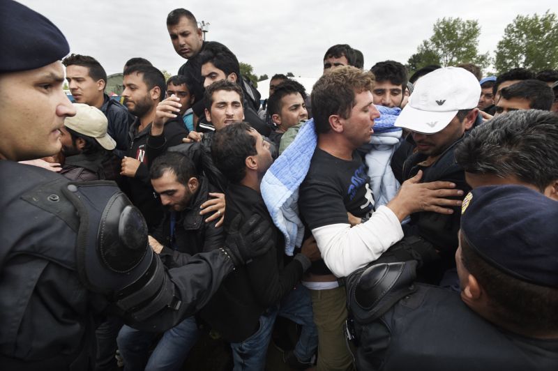 Migranti na chorvatské hranici (ilustrační foto). Migranti na chorvatské hranici (ilustrační foto).