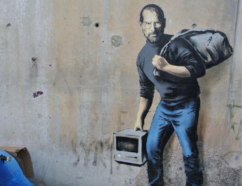 Banksy si tentokrát jako téma pro svou tvorbu vybral migranty.