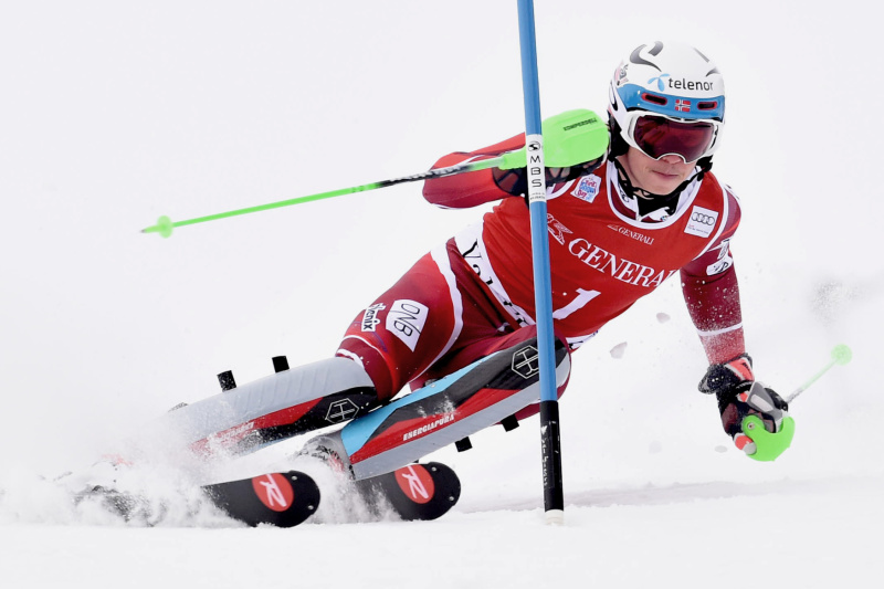 Nor Henrik Kristoffersen.