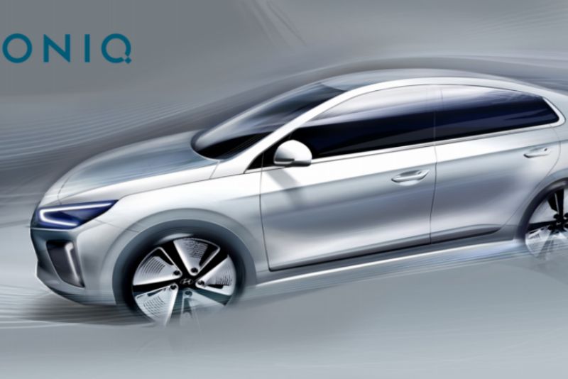 Ze skici je patrná kombinace přitažlivého vzhledu s aerodynamickými liniemi.