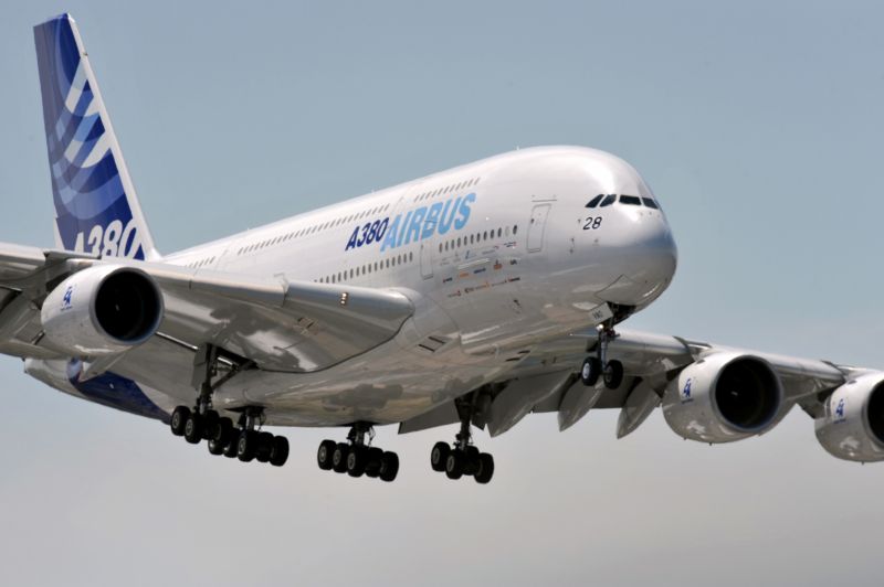 Airbus A380.