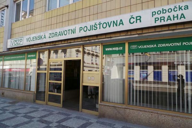 Generální ředitel Vojenské zdravotní pojišťovny nebyl shledán vinným. Generální ředitel Vojenské zdravotní pojišťovny nebyl shledán vinným.