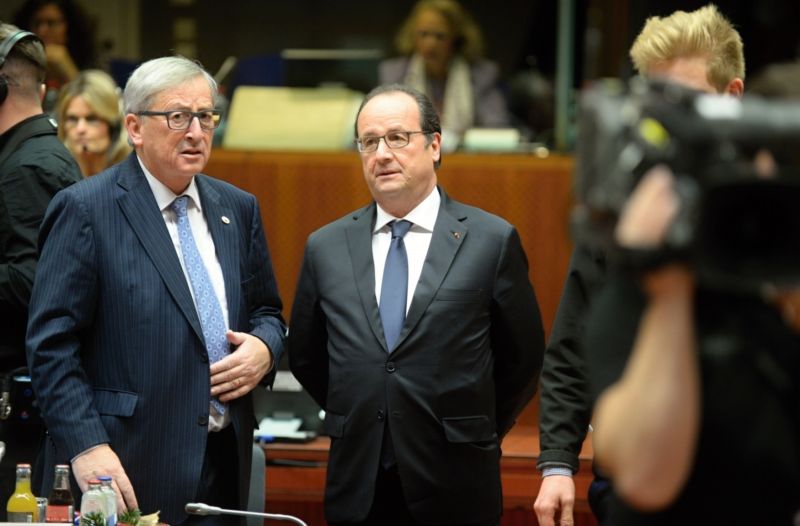 Jean Claude Juncker a francouzský prezident Francois Hollande. Jean Claude Juncker a francouzský prezident Francois Hollande.