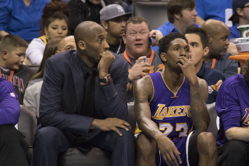 Basketbalisté LA Lakers schytali výprask.