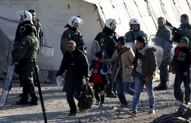 Migranti v Řecku. Migranti v Řecku.