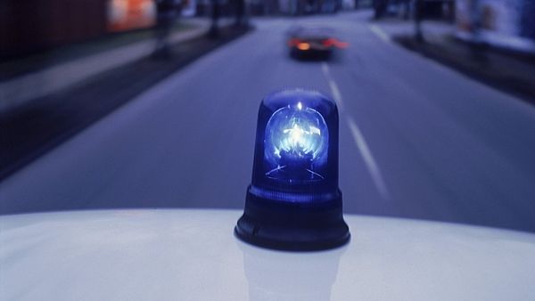 Litevská policie zastavila automobil, který řídil desetiletý chlapec. Litevská policie zastavila automobil, který řídil desetiletý chlapec.
