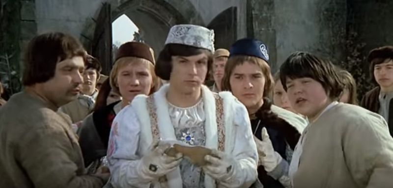 Snímek z filmu Popelka.