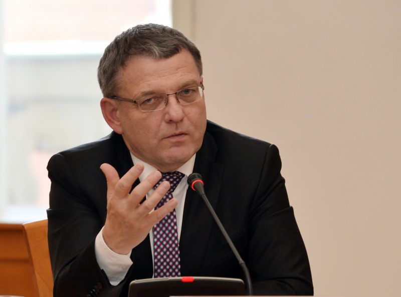 Lubomír Zaorálek, český ministr zahraničí. Lubomír Zaorálek, český ministr zahraničí.