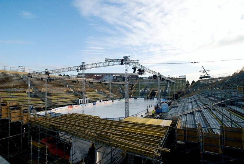 Hokejový stadion za Lužánkami.