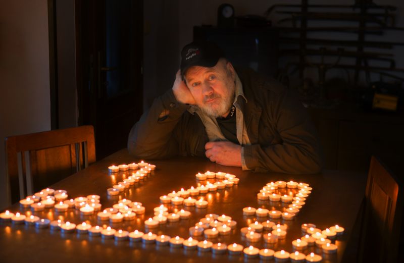 Ludvík Hess, novinář, chovatel koní a zakladatel babyboxu v České republice.