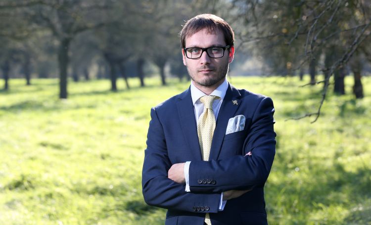 Adam B. Bartoš.