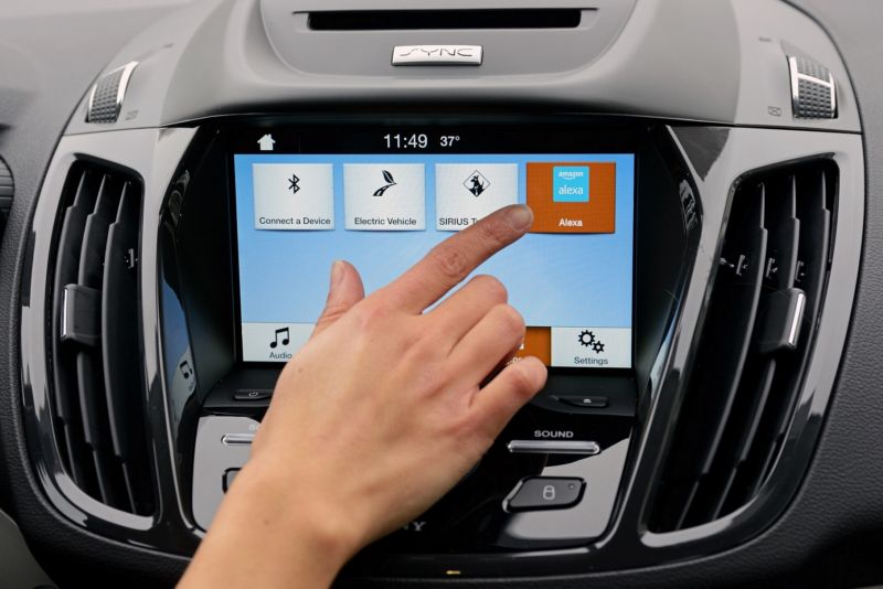 Ford na veletrhu v Los Angeles představil celou řadu technologií, s nimiž počítá do budoucnosti.