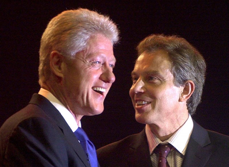 Bill Clinton (vlevo) a Tony Blair.