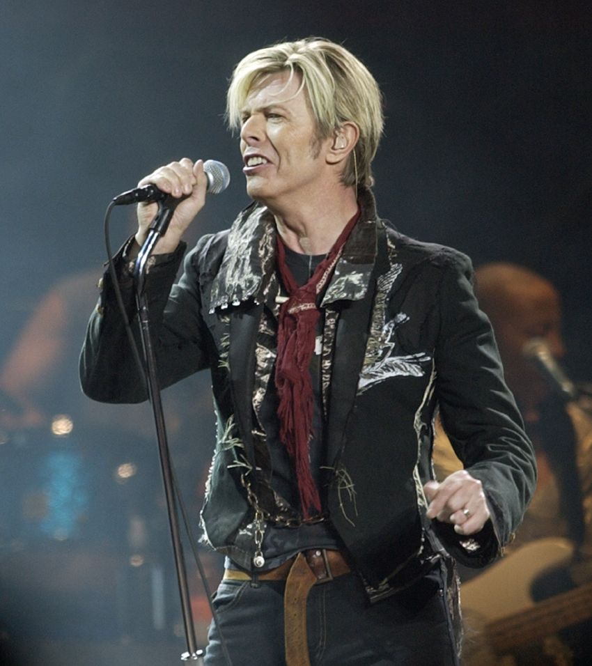 David Bowie na snímku z roku 2003.
