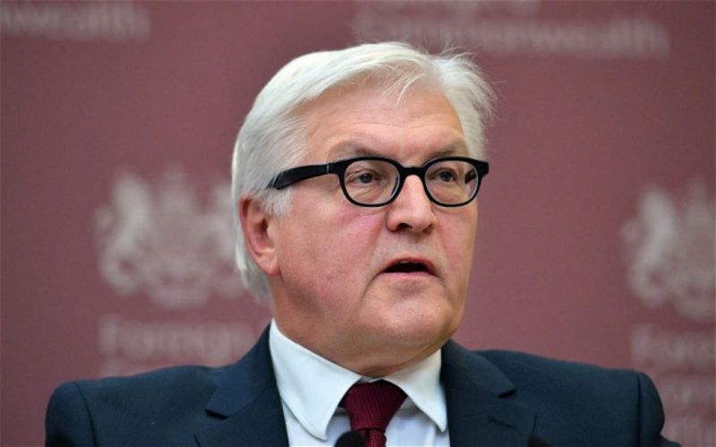Německý ministr zahraničí Frank-Walter Steinmeier. Německý ministr zahraničí Frank-Walter Steinmeier.