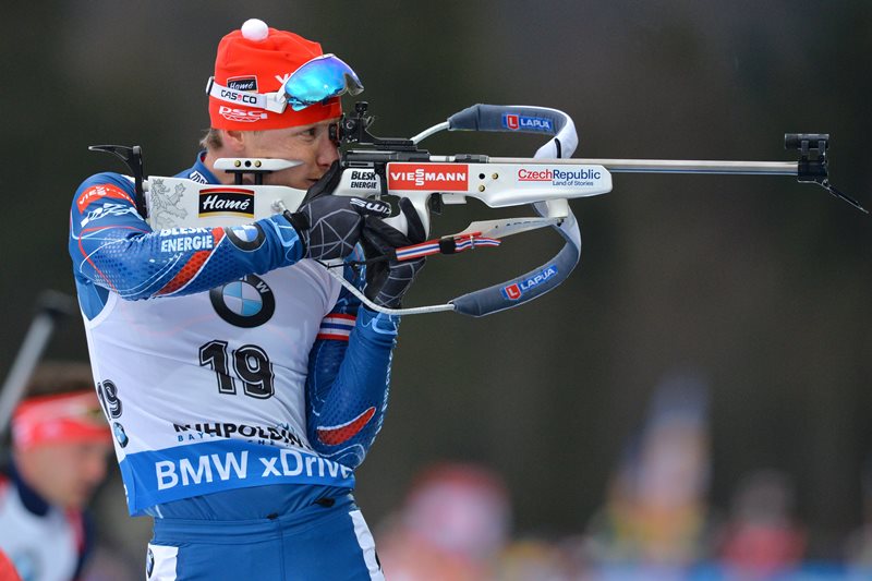 Biatlonista Ondřej Moravec obsadil po bezchybné střelbě čtvrté místo ve vytrvalostním závodu Světového poháru v německém Ruhpoldingu a potvrdil tak vzestup formy.