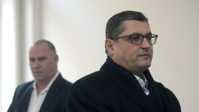 Zleva bývalý ředitel Nemocnice Na Homolce Vladimír Dbalý a jeho náměstek Michal Toběrný. Zleva bývalý ředitel Nemocnice Na Homolce Vladimír Dbalý a jeho náměstek Michal Toběrný.