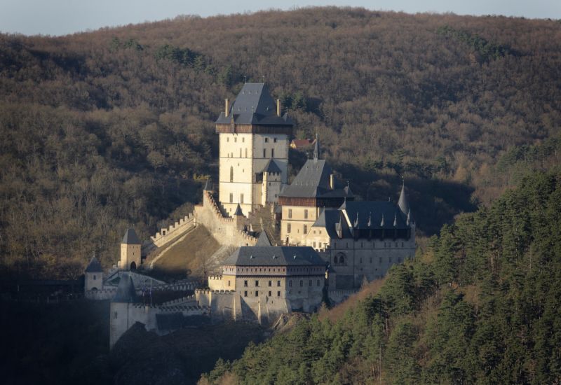 Centrem oslav bude hrad Karlštejn.