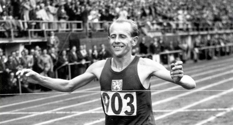 Československý atlet Emil Zátopek. Československý atlet Emil Zátopek.