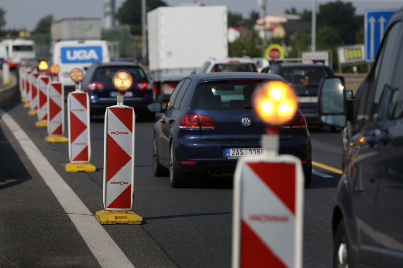 Práce na silnicích, Jižní spojka Praha (ilustrační foto).