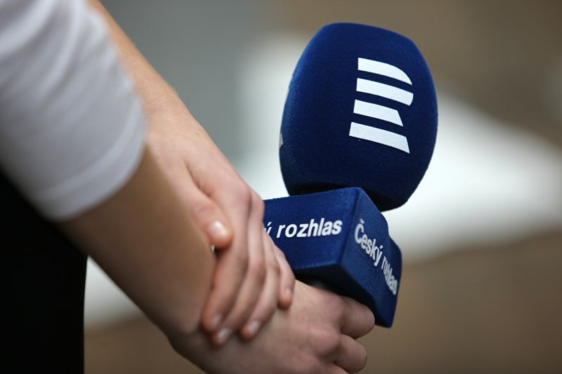 Rozhlasové poplatky tvoří pro Český rozhlas velkou část příjmů. Rozhlasové poplatky tvoří pro Český rozhlas velkou část příjmů.