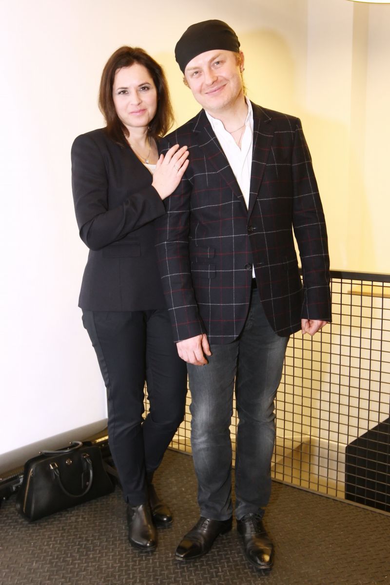 Pavla Šporcla čeká v únoru důležitý koncert v New Yorku. Podpořit ho jede manželka Bára Kodetová.