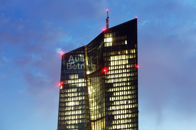 Průčelí budovy Evropské centrální banky (ECB) ve Frankfurtu nad Mohanem v Německu.