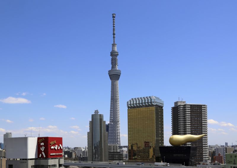 Nejvyšší televizní věž na světě se nachází v Tokiu a nazývá se Tokyo Skytree.