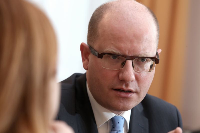 Premiér Bohuslav Sobotka při rozhovoru pro časopis TÝDEN.