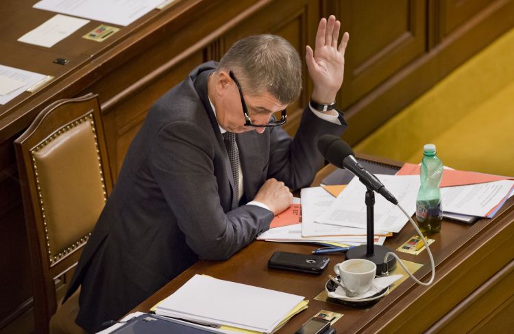 Ministr financí Andrej Babiš (ANO) při hlasování o EET.