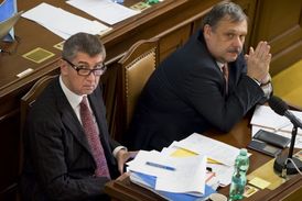 Ministr financí Andrej Babiš (vlevo) s předsedou rozpočtového výboru sněmovny Václavem Votavou.