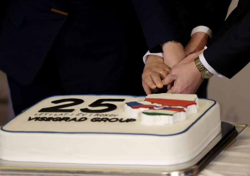 V4 se shodla na tom, že by měla EU označit otázku migrace za klíčovou prioritu.