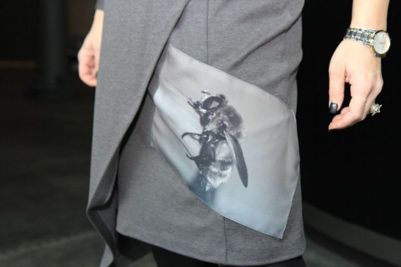 První část expozice je věnována modelům s potisky včel.