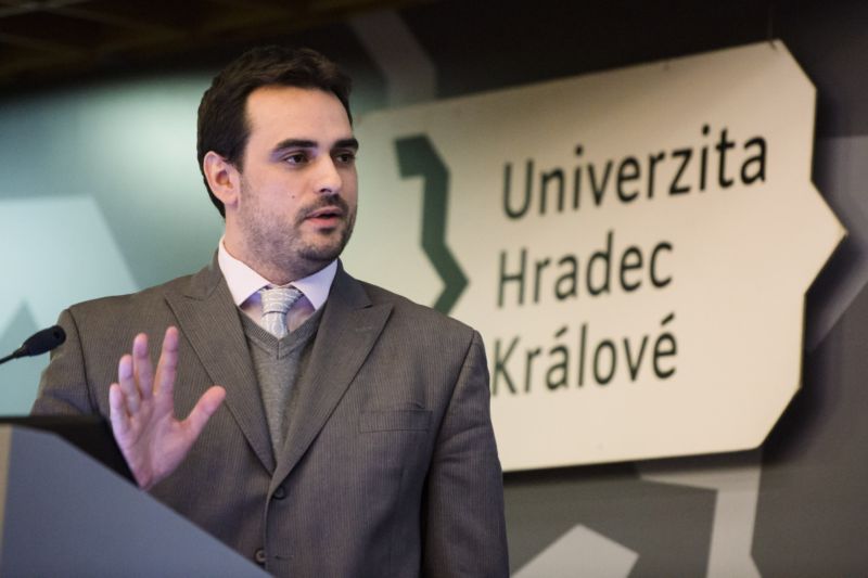 Nově zvolený rektor Univerzity Hradec Králové Kamil Kuča.