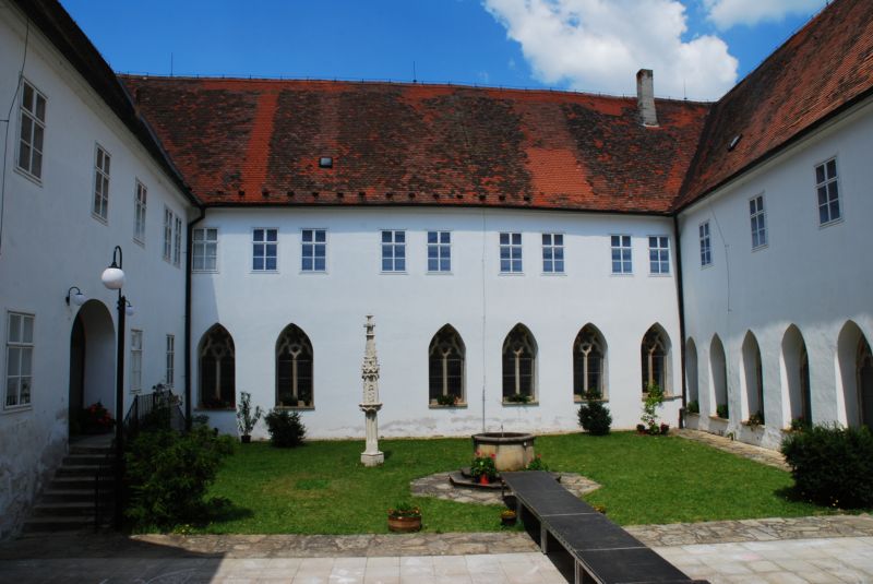 Jihomoravské muzeum ve Znojmě.