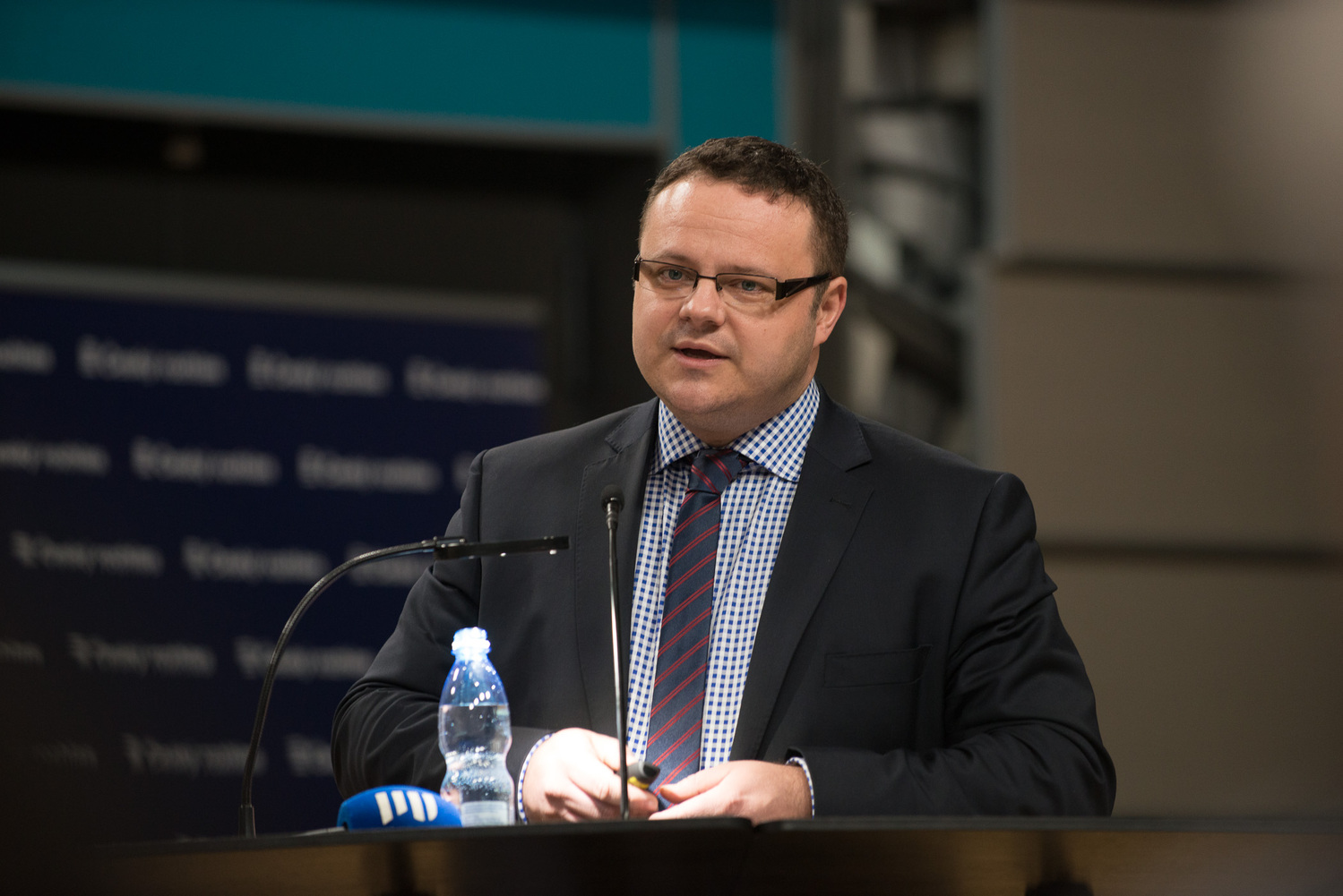 René Zavoral.