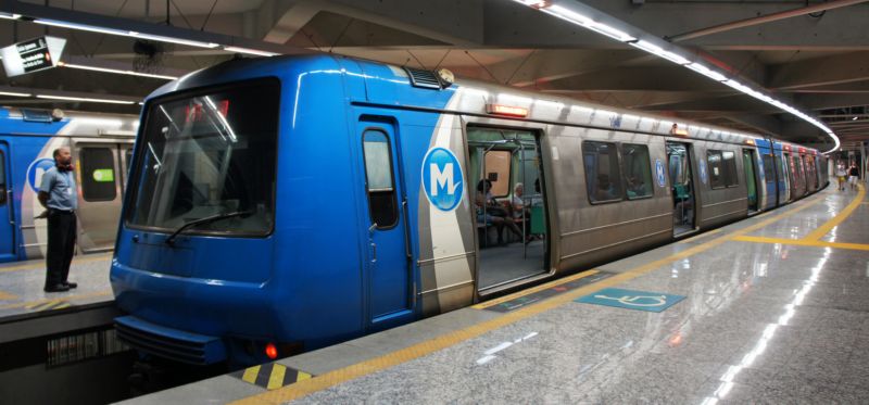 Policie v Riu de Janeiro zadržela tři cizince, včetně dvou Čechů.