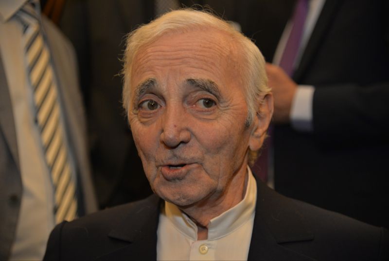 Charles Aznavour.