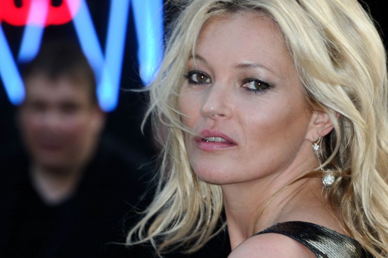 Kate Moss je opět spojena s drogami.