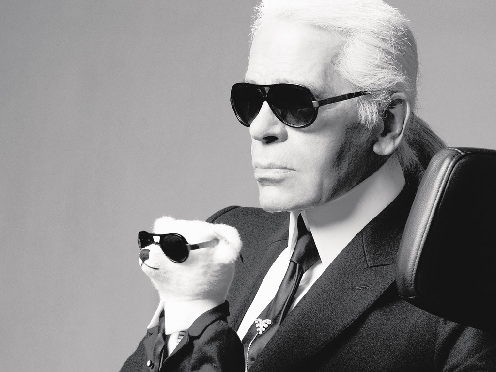 Pod názvem Lagerfeld - důvěrné se v českých kinech od 18. března objeví filmový portrét této ikony světové módy.