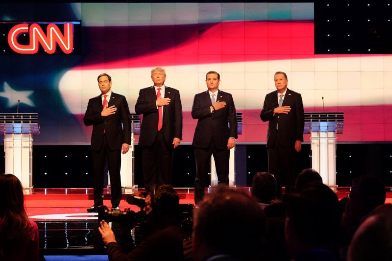Republikánští kandidáti (zleva) Marco Rublo, Donald Trump, Ted Cruz a John Kasich.