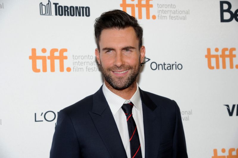Adam Levine se chystá na otcovskou roli.