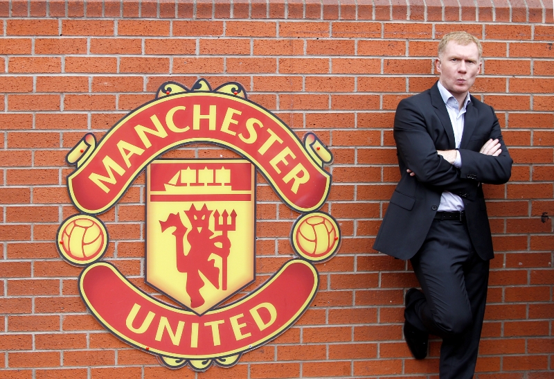 Nespokojený Paul Scholes.