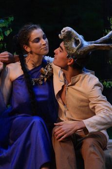 Shakespearův Sen noci Svatojánské v podání amatérského spolku Divadelní Studio Řevnice.