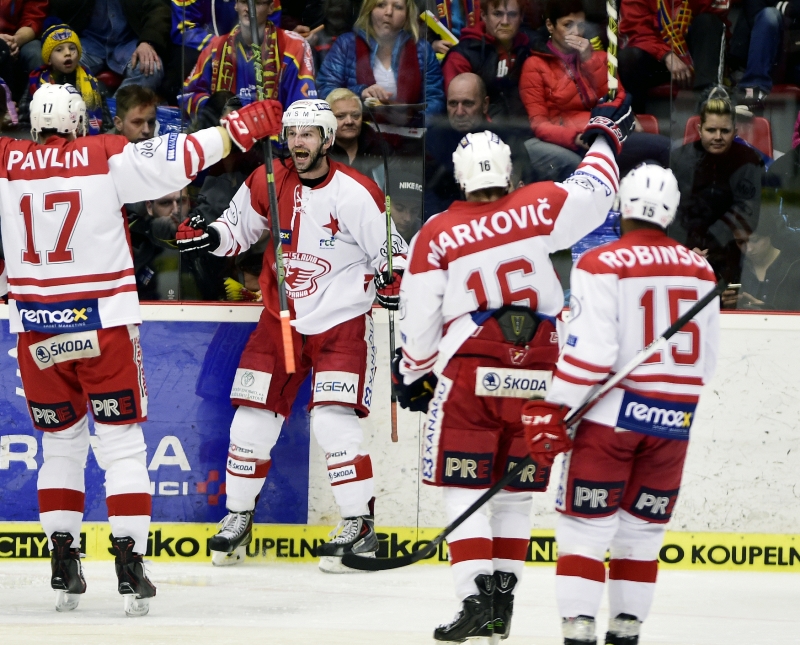 Radost hokejistů Slavie.