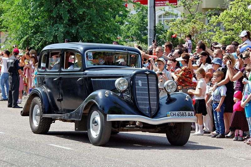 GAZ M-1 byl původně určený pro civilní využití, slávu ale získal ve válečných letech.